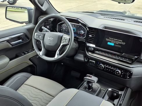 New 2026 Chevrolet Silverado 1500 ZR2 AWD/4WD image 14
