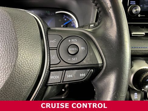 Used 2019 Toyota RAV4 XSE w/ All Weather Liner Package AWD/4WD image 11