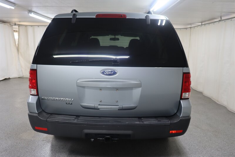 Used 2006 Ford Expedition XLT AWD/4WD image 5