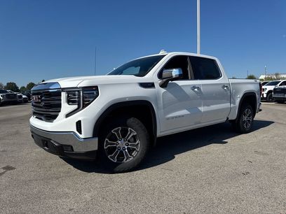 New 2026 GMC Sierra 1500 SLT w/ SLT Convenience Package