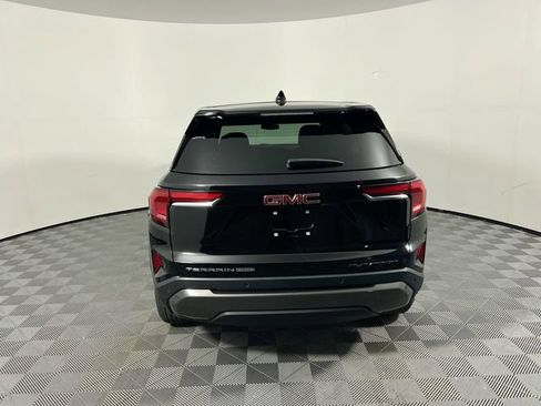 Used 2026 GMC Terrain Elevation AWD/4WD image 4