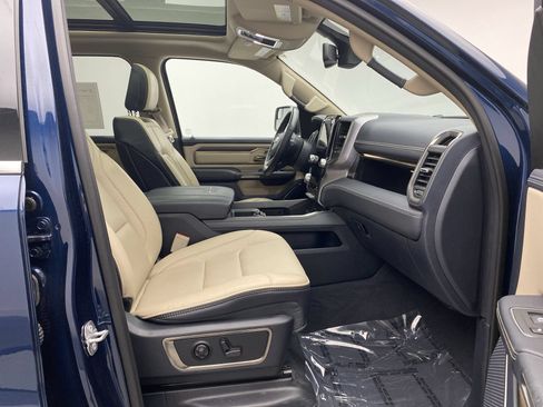 Used 2019 RAM 1500 Limited AWD/4WD image 19