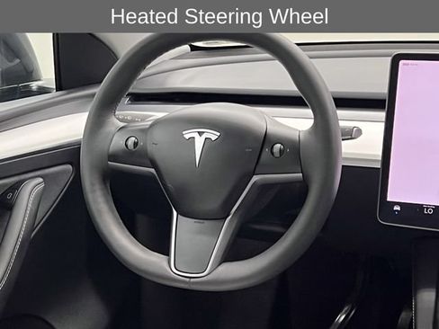 Used 2024 Tesla Model Y Long Range AWD/4WD image 15