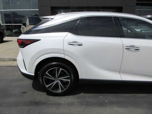 Used 2024 Lexus RX 350 Premium w/ Convenience Package AWD/4WD image 10