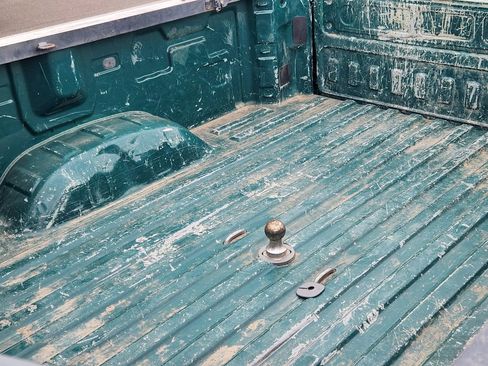 Used 2020 Chevrolet Silverado 3500 LT w/ Z71 Off-Road Package image 17