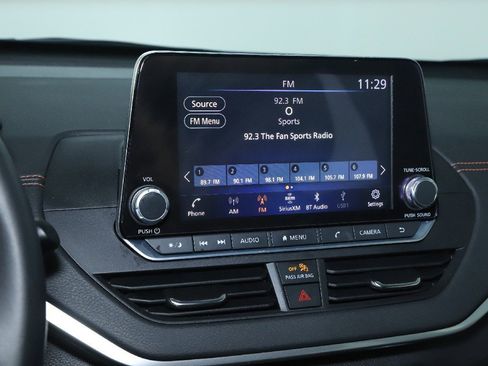 Used 2021 Nissan Altima 2.5 SR image 25