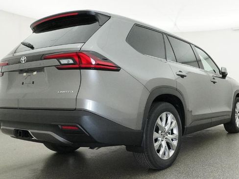 New 2026 Toyota Grand Highlander FWD image 35