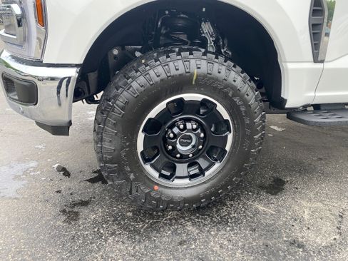 New 2025 Ford F250 King Ranch w/ Tremor Off-Road Package image 23