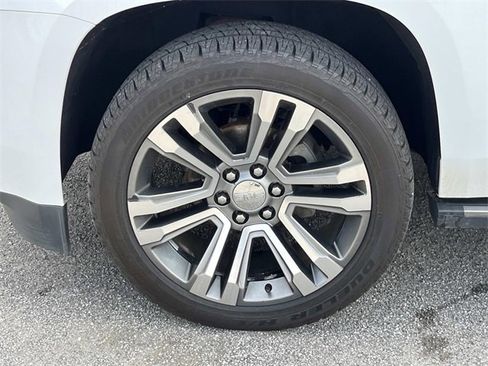 Used 2018 GMC Yukon XL Denali w/ Denali Ultimate Package image 9