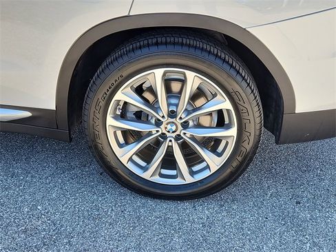 Used 2019 BMW X3 sDrive30i image 8