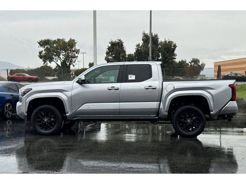 New 2026 Toyota Tacoma SR5 image 7