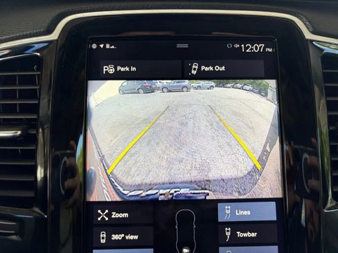 Used 2017 Volvo XC90 T6 Momentum w/ Vision Package AWD/4WD image 36