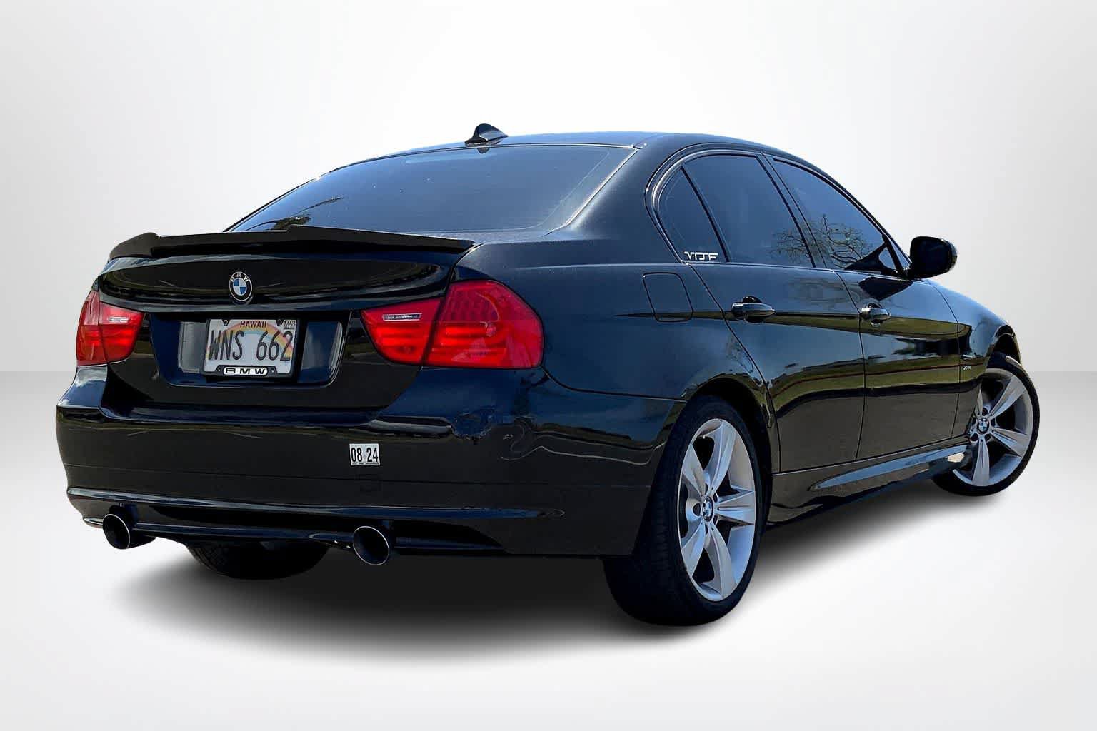 Used 2011 BMW 335i xDrive Sedan AWD/4WD image 20