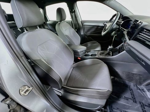 Used 2025 Volkswagen Jetta Sport FWD image 26