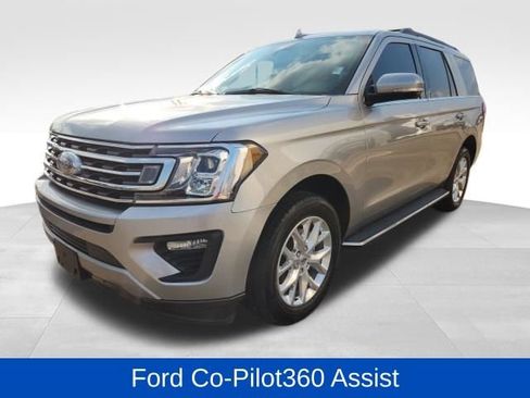 Used 2021 Ford Expedition XLT image 4