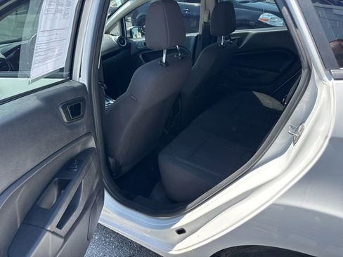 Used 2019 Ford Fiesta SE w/ Equipment Group 201A FWD image 10