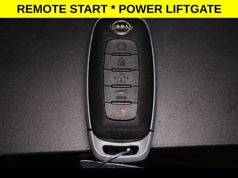 Used 2023 Nissan Rogue Platinum w/ Platinum Premium Package AWD/4WD image 14