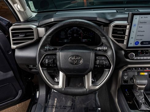 Used 2023 Toyota Sequoia Limited image 19