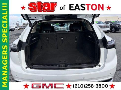 Used 2021 Buick Envision Avenir w/ Technology Package II image 40