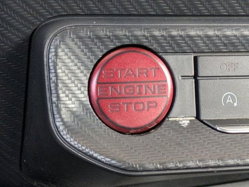 Used 2025 Ford Mustang Premium image 29