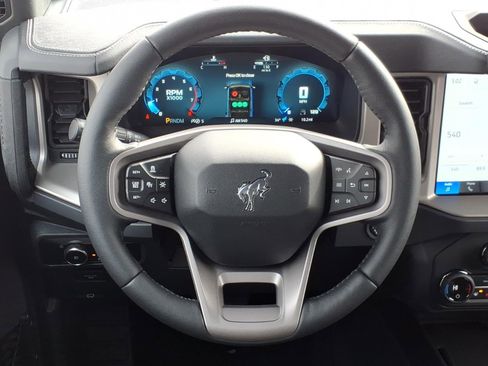 New 2026 Ford Bronco Outer Banks w/ Sasquatch Package image 15