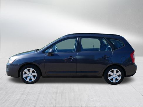 Used 2008 Kia Rondo LX w/ Convenience Pkg FWD image 4