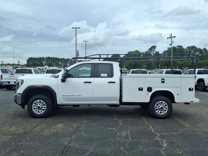 New 2026 GMC Sierra 2500 Pro w/ Convenience Package