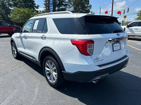 Certified 2023 Ford Explorer Limited AWD/4WD image 5