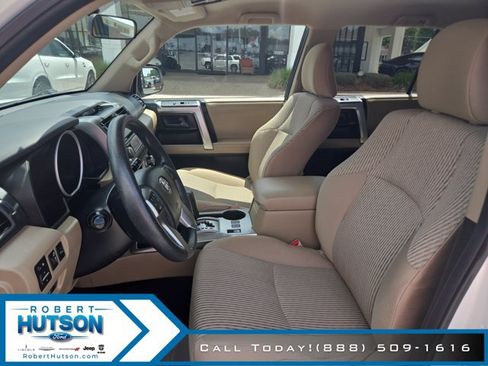 Used 2011 Toyota 4Runner SR5 AWD/4WD image 18