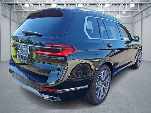 New 2026 BMW X7 xDrive40i w/ Climate Comfort Package image 4