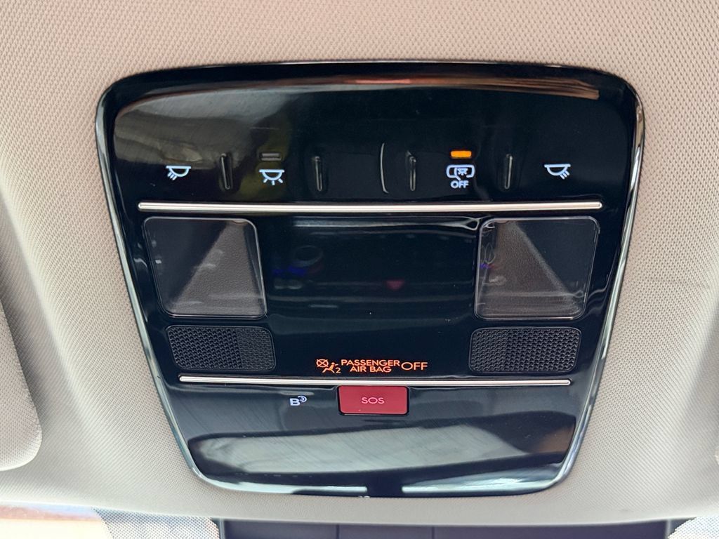 Used 2024 Hyundai Santa Fe SEL FWD image 48