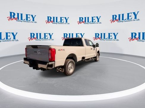 New 2025 Ford F250 XL w/ XL Chrome Package image 8