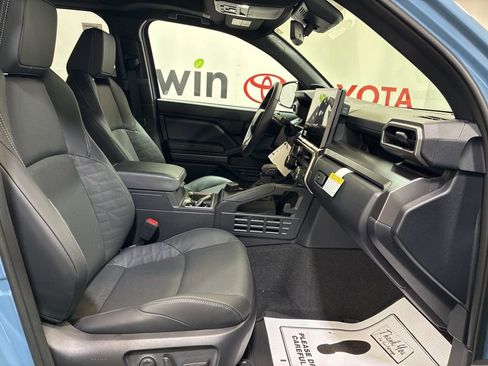 Certified 2026 Toyota 4Runner 4WD image 11