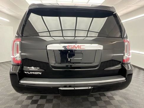Used 2019 GMC Yukon Denali w/ Denali Ultimate Package image 22