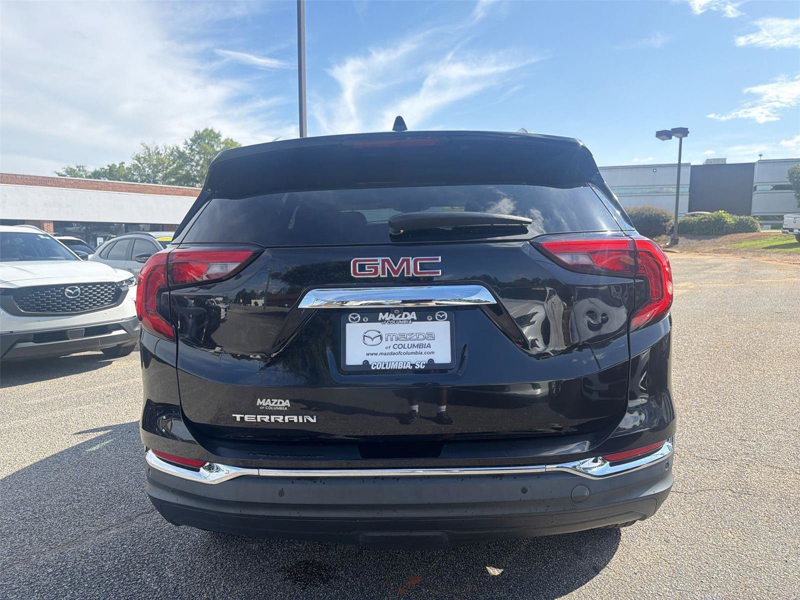 Used 2021 GMC Terrain SLT w/ Infotainment Package II FWD image 6