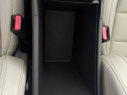 New 2026 Honda HR-V EX-L image 25