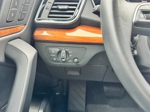 Certified 2023 Audi Q5 2.0T Premium w/ Convenience Package AWD/4WD image 32