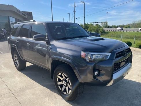 Used 2023 Toyota 4Runner TRD Off-Road Premium w/ Off Road Premium Plus Package image 7