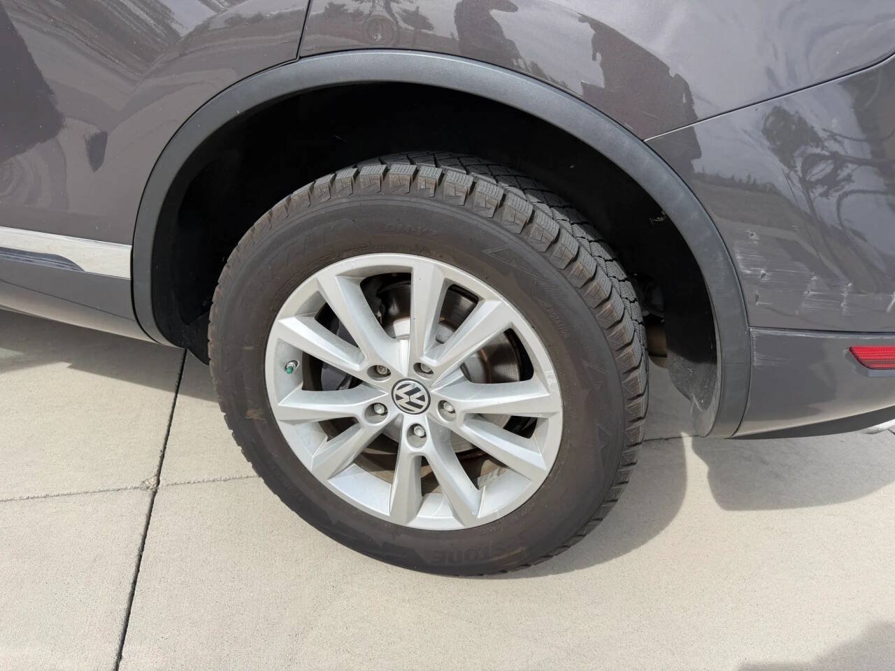 Used 2013 Volkswagen Touareg VR6 AWD/4WD image 13