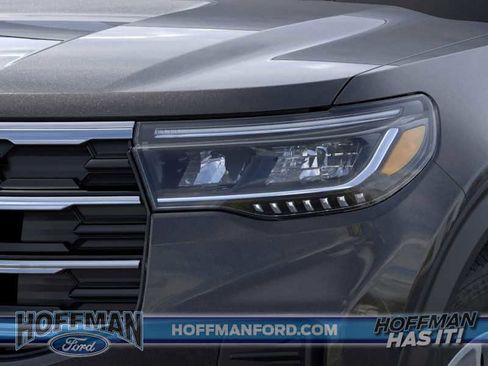 New 2026 Ford Explorer Active image 18