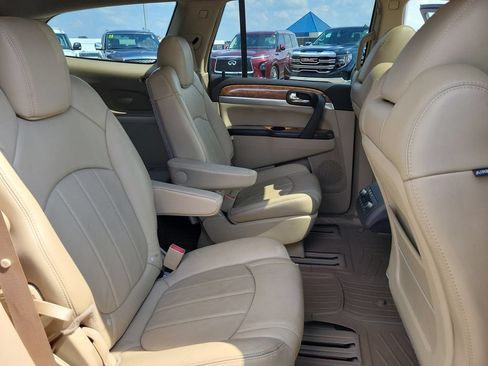 Used 2009 Buick Enclave CXL w/ Entertainment Package #2 AWD/4WD image 30