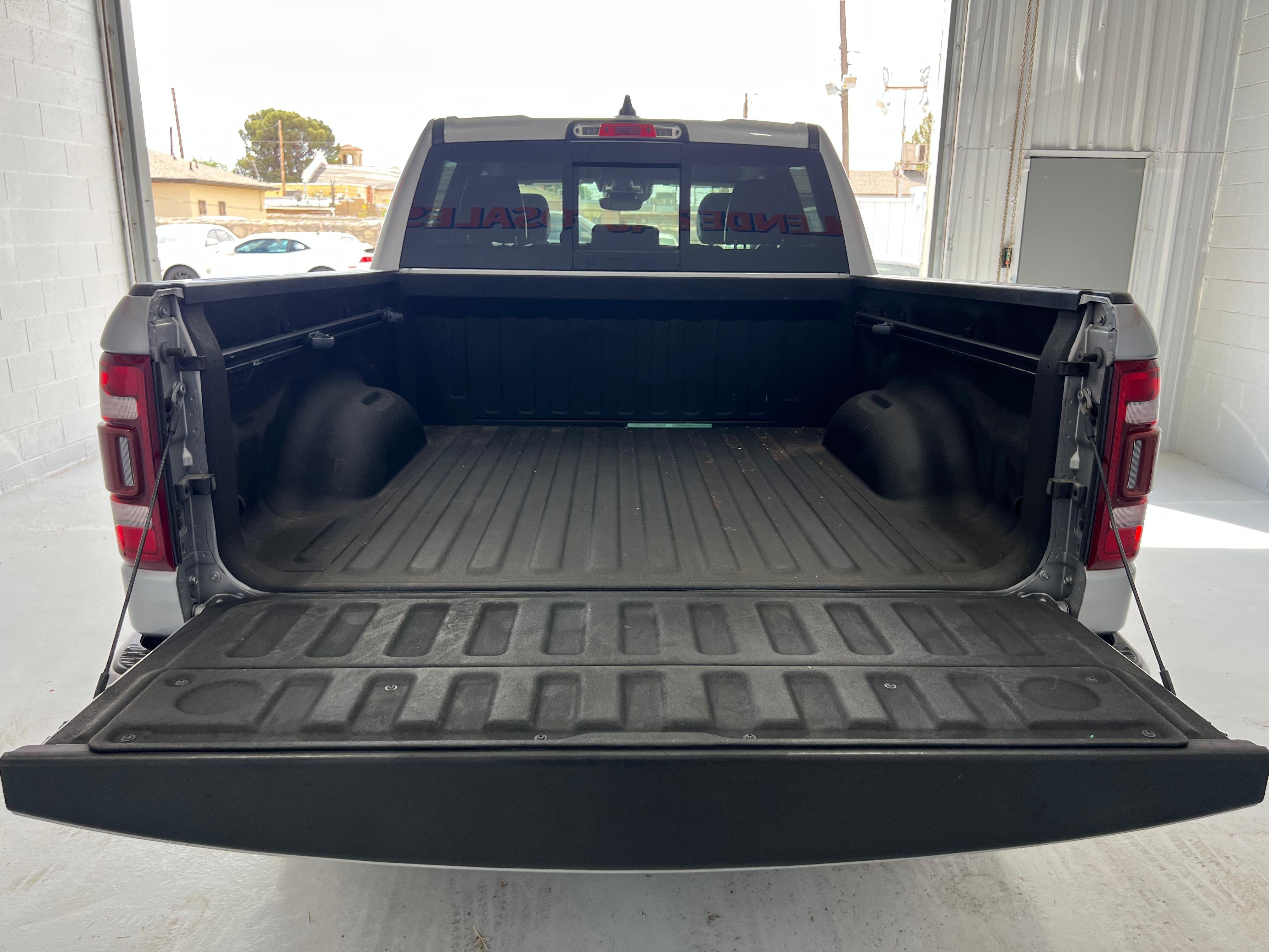 Used 2021 RAM 1500 Limited w/ Bed Utility Group AWD/4WD image 5