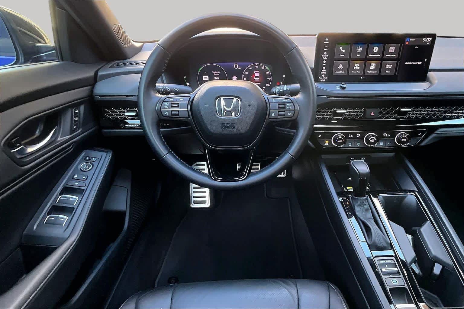 Used 2025 Honda Accord Sport image 6