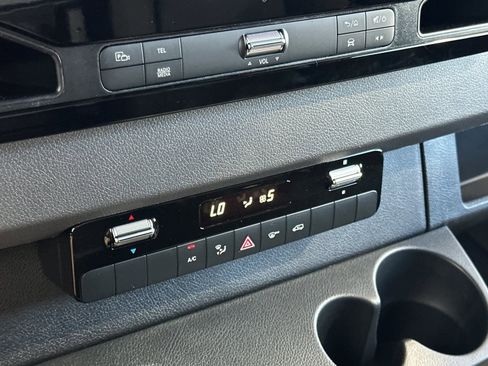 New 2025 Mercedes-Benz Sprinter 2500 image 20