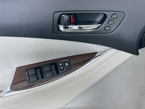 Used 2011 Lexus ES 350 FWD image 15