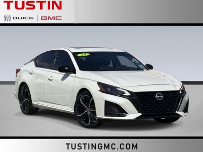 Used 2023 Nissan Altima 2.5 SR w/ SR Premium Package