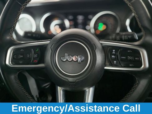 Used 2019 Jeep Wrangler Unlimited Sahara image 32