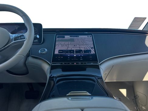 Used 2023 Mercedes-Benz EQE 350+ Sedan image 11