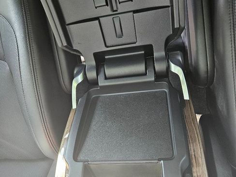 Used 2018 Land Rover Range Rover Supercharged image 19