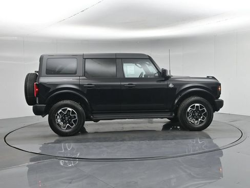 Used 2026 Ford Bronco Outer Banks AWD/4WD image 27